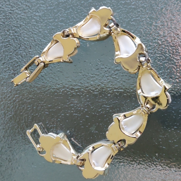 VTG pearlized lucite set #280 - Picture 11 of 12